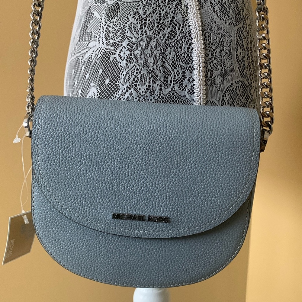 NWT MICHAEL KORS HALF DOME CROSSBODY